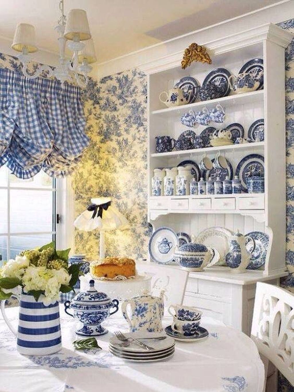 Inspiring Blue And White Kitchen Color Ideas 27 HOMYHOMEE   Inspiring Blue And White Kitchen Color Ideas 27 