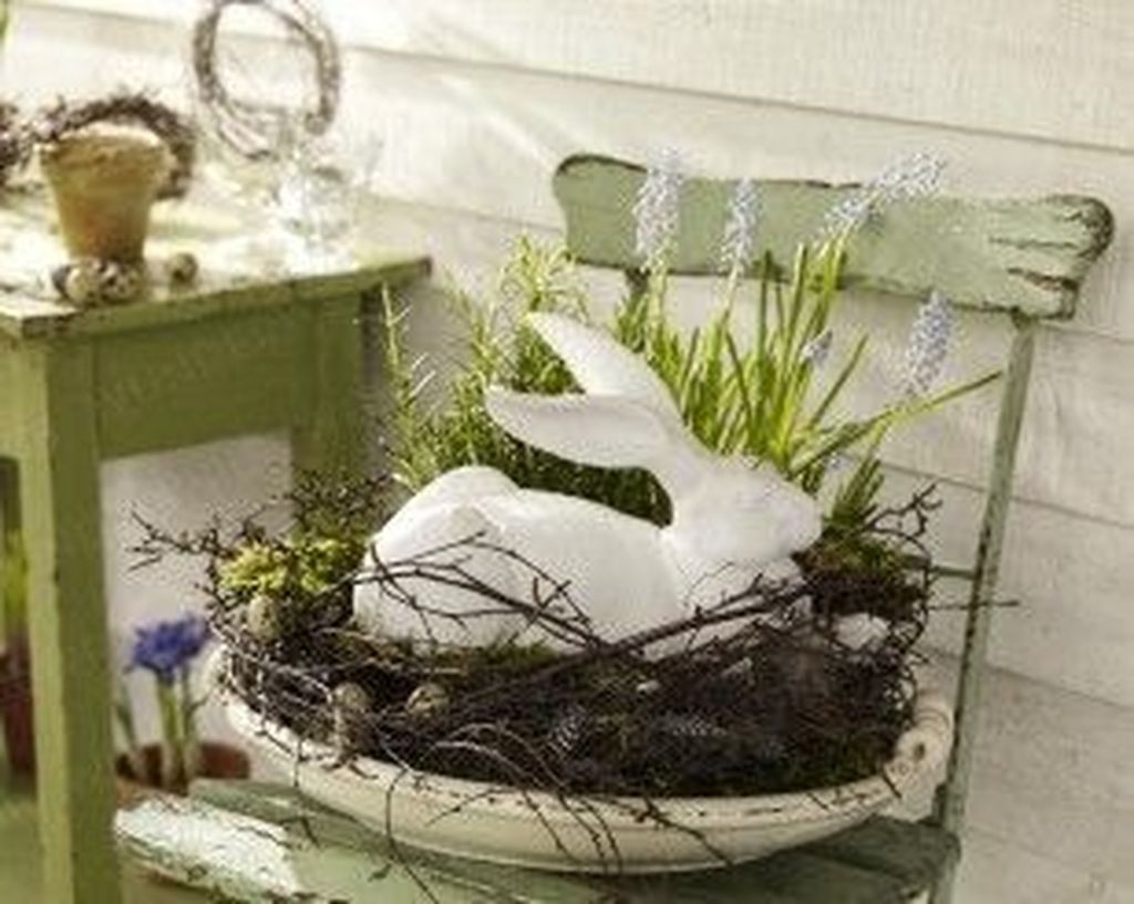 42 Best Easter Front Porch Decor Ideas Homyhomee