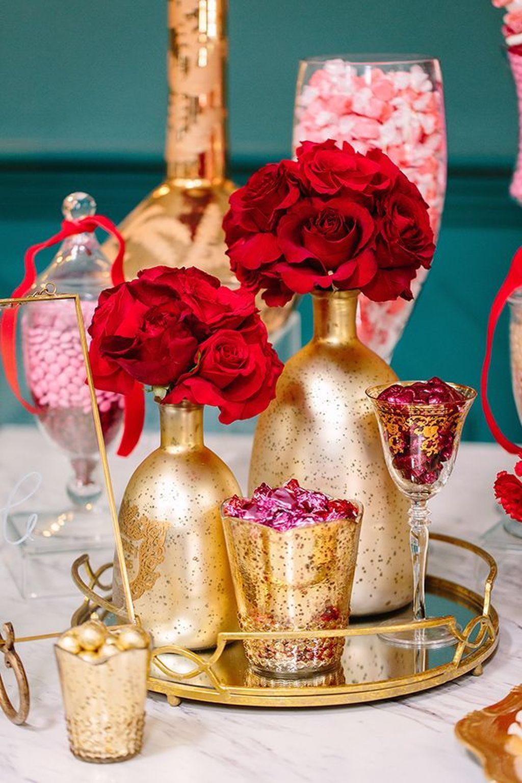 30+ Valentines Day Centerpieces For Tables - DECOOMO