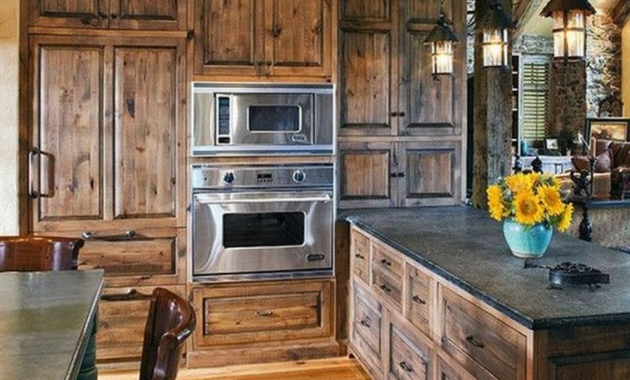 Nice Rustic Farmhouse Kitchen Cabinets Design Ideas 20 Homyhomee