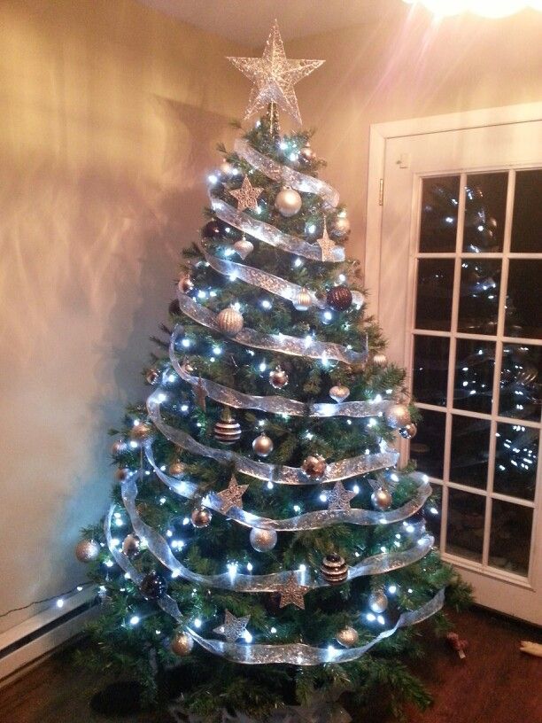 Christmas Tree With Garland