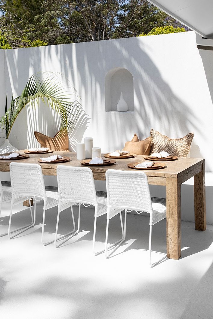 White Outdoor Dining Chairs