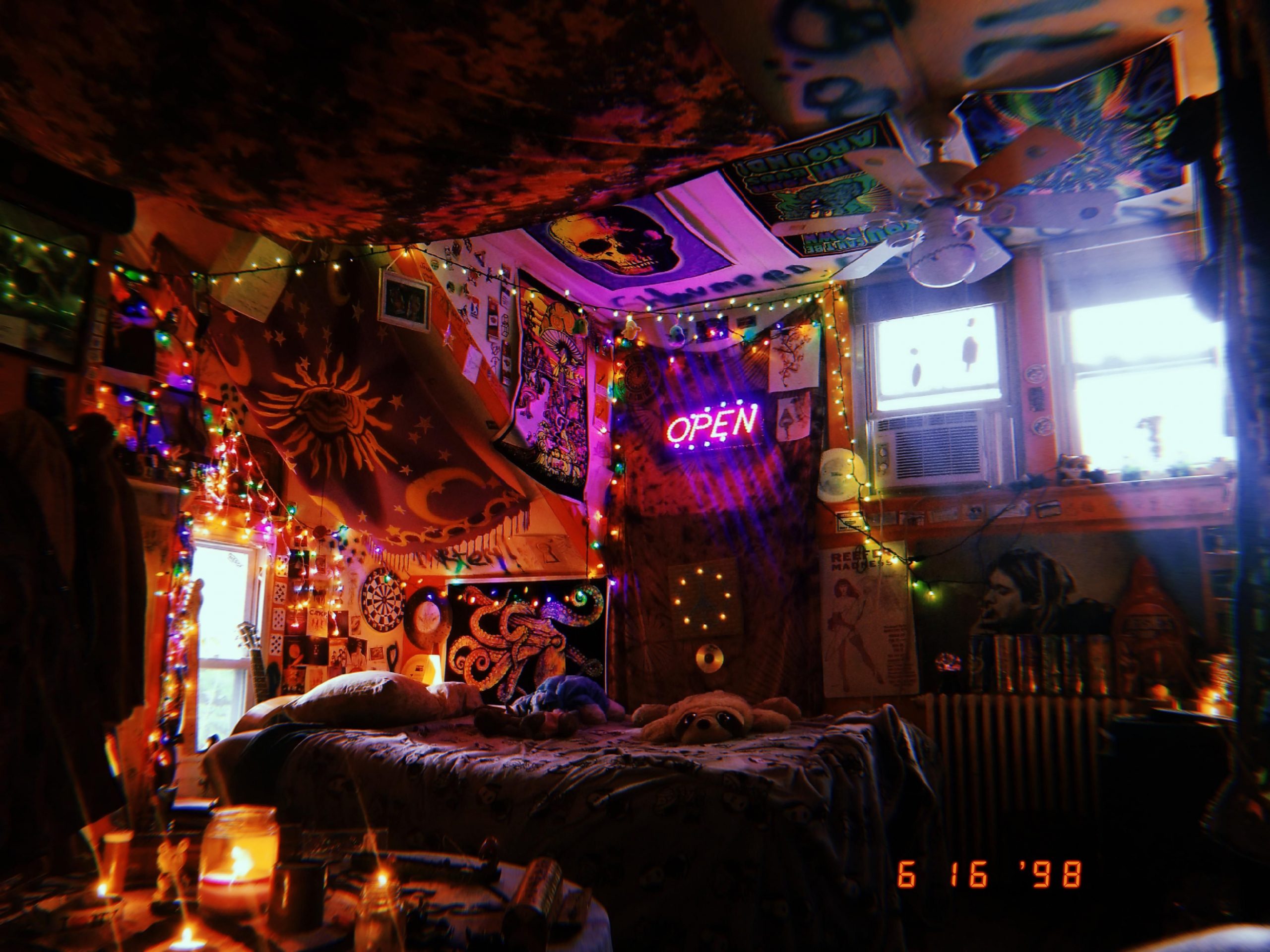 psychedelic trip room