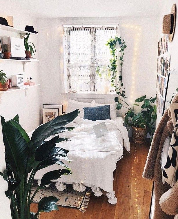 DIY Small Bedroom Decor